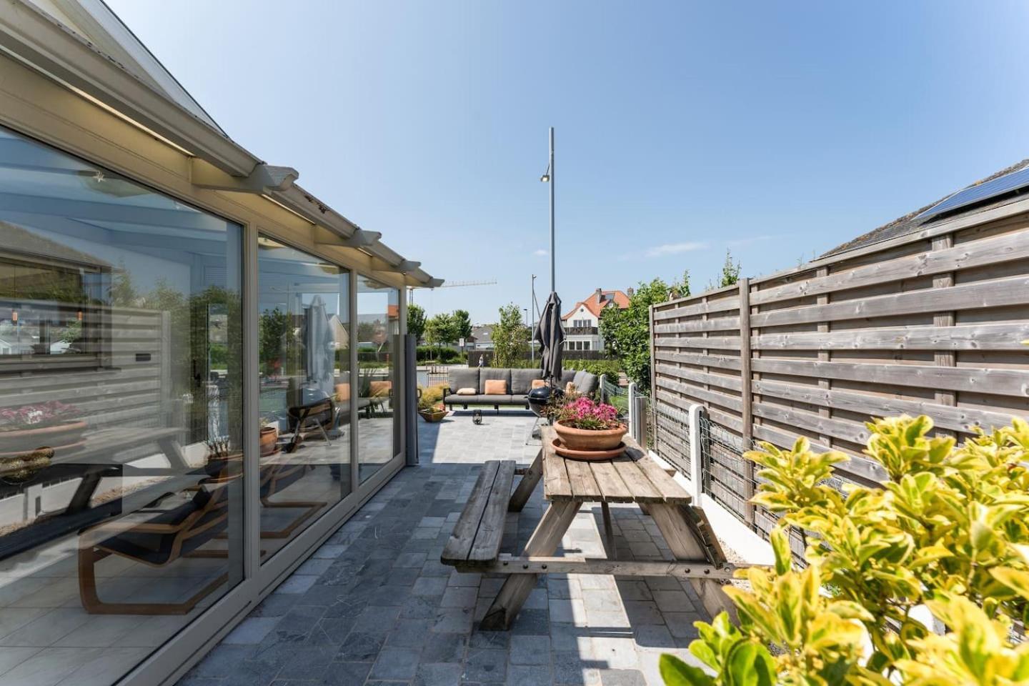Villa Renee Wenduine Bagian luar foto