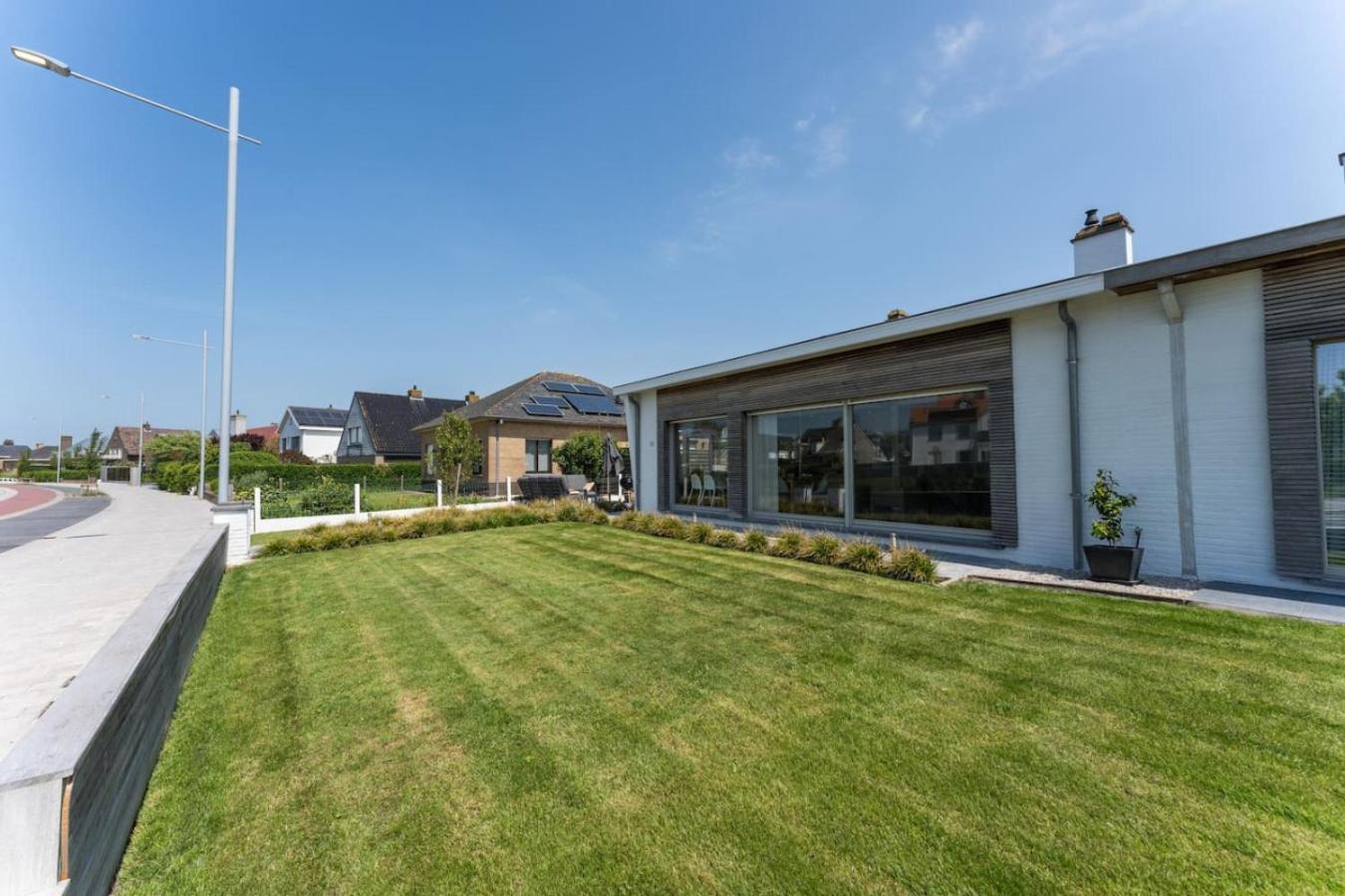 Villa Renee Wenduine Bagian luar foto